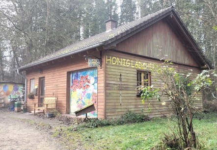 Imkerhaus am Naturparkzentrum Teufelsschlucht, © Felsenland Südeifel Tourismus GmbH, Elke Wagner