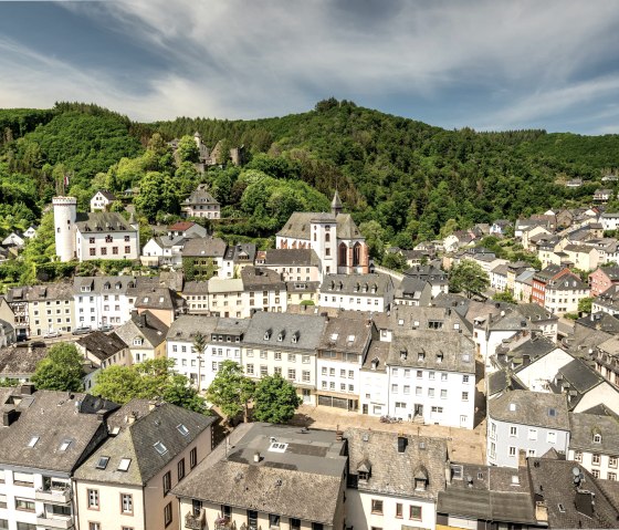 Aussicht auf Neuerburg, © Eifel Tourismus GmbH, D. Ketz