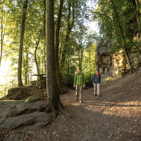 auf-dem-felsenweg-nahe-der-teufelsschlucht-unterwegs_dominik-ketz, © Dominik Ketz