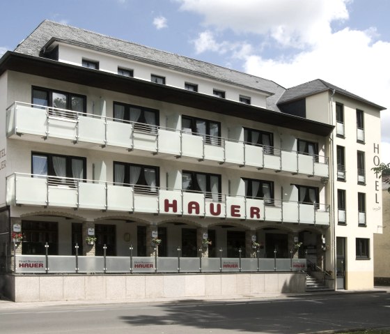 Vue extérieure de l'hôtel Hauer, © Hotel-Restaurant Hauer