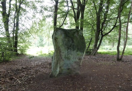 Druid stone Bollendorf from the "back", © Elke Wagner