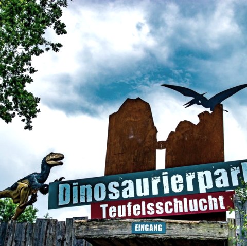 Eingangsbereich Dinosaurierpark Teufelsschlucht, © Dinosaurierpark Teufelsschlucht