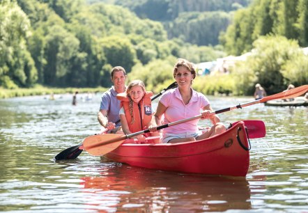 Kanutour auf der Sauer, © Felsenland Südeifel Tourismus GmbH / Dominik Ketz