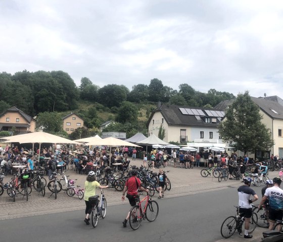 Une forte affluence, pas seulement à Mettendorf, © Felsenland Südeifel Tourismus GmbH, Anna Carina Krebs