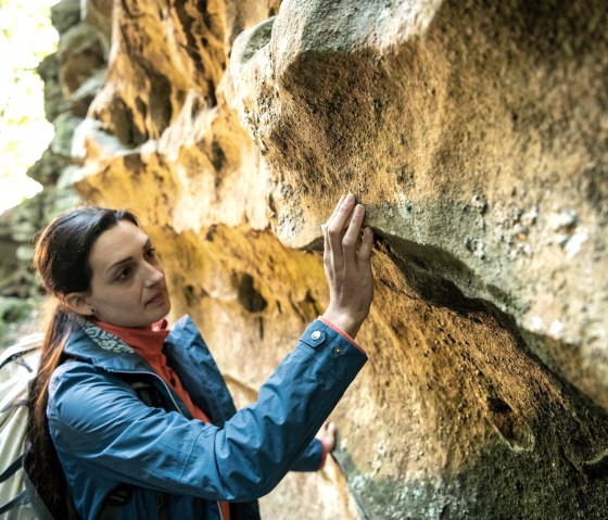 Bizarre Verwittterungsformen im Sandstein, © Eifel Tourismus GmbH