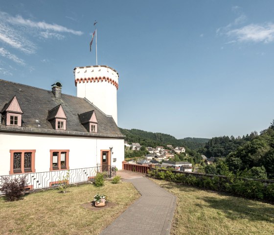 Lehnshaus Neuerburg achteraanzicht, © Eifel Tourismus GmbH, Dominik Ketz