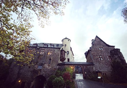 Burg Neuerburg, © Felsenland Südeifel Tourismus GmbH, Anna Carina Krebs