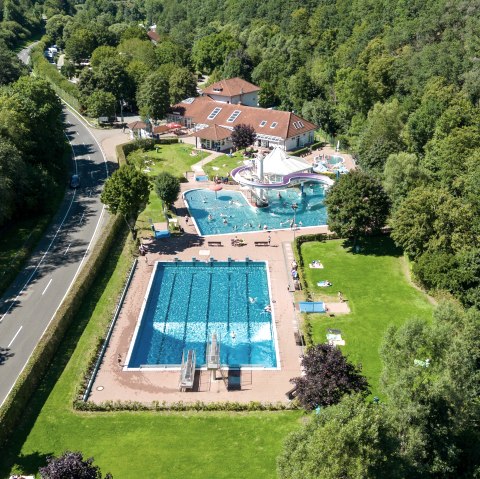 AuqaFun Luftaufnahme, © Camping In der Enz, Neuerrburg