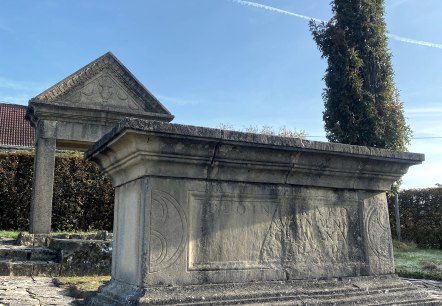 Consecration monument, © Felsenland Südeifel Tourismus GmbH, AC Krebs